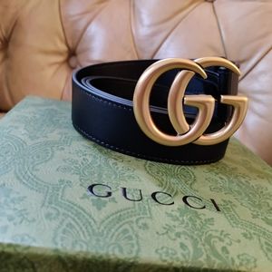 Authentic Gucci marmont slim belt like new with box 90cm